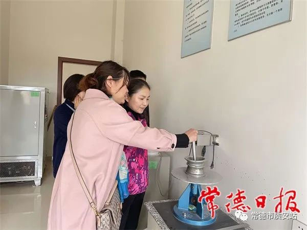 常德市采取“雙隨機、一公開”，抽檢22家預拌砼、預拌砂漿生產企業(yè)